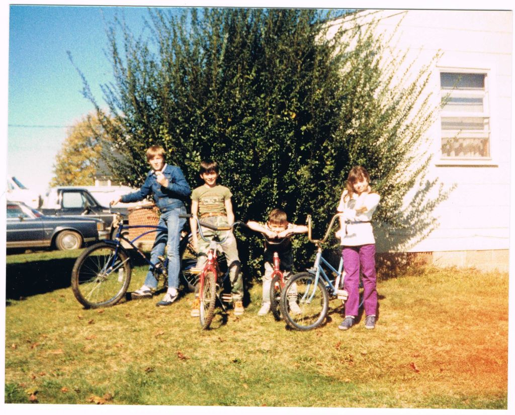 Me and my brothers, circa 1985 Yes, that's a fanny pack. 